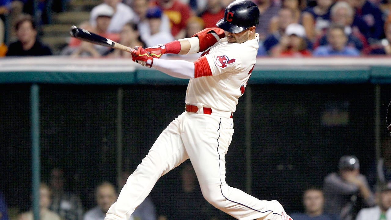 Swisher's future even more cloudy after addition of Moss